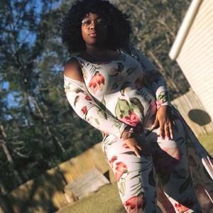 Meet your Posher, Tay